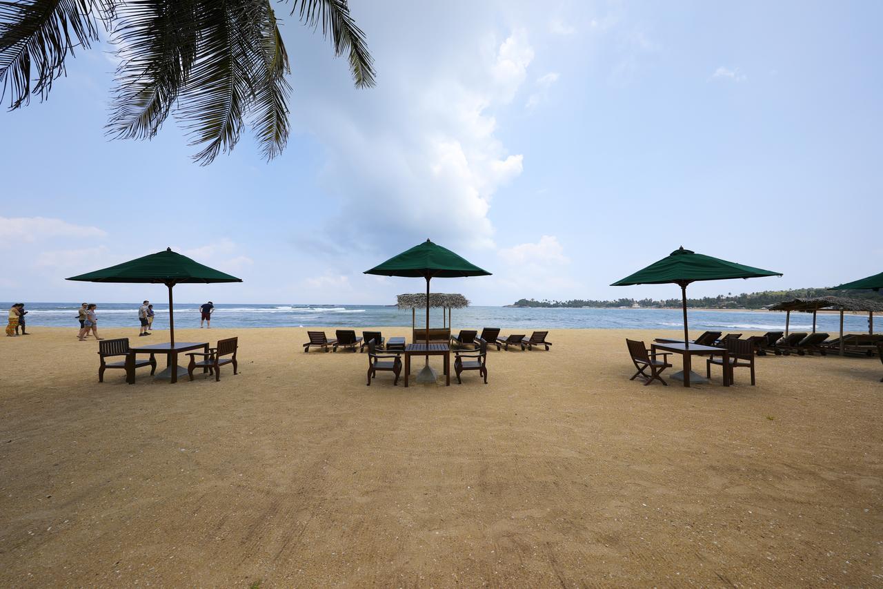 Joe'S Resort Unawatuna Exterior foto